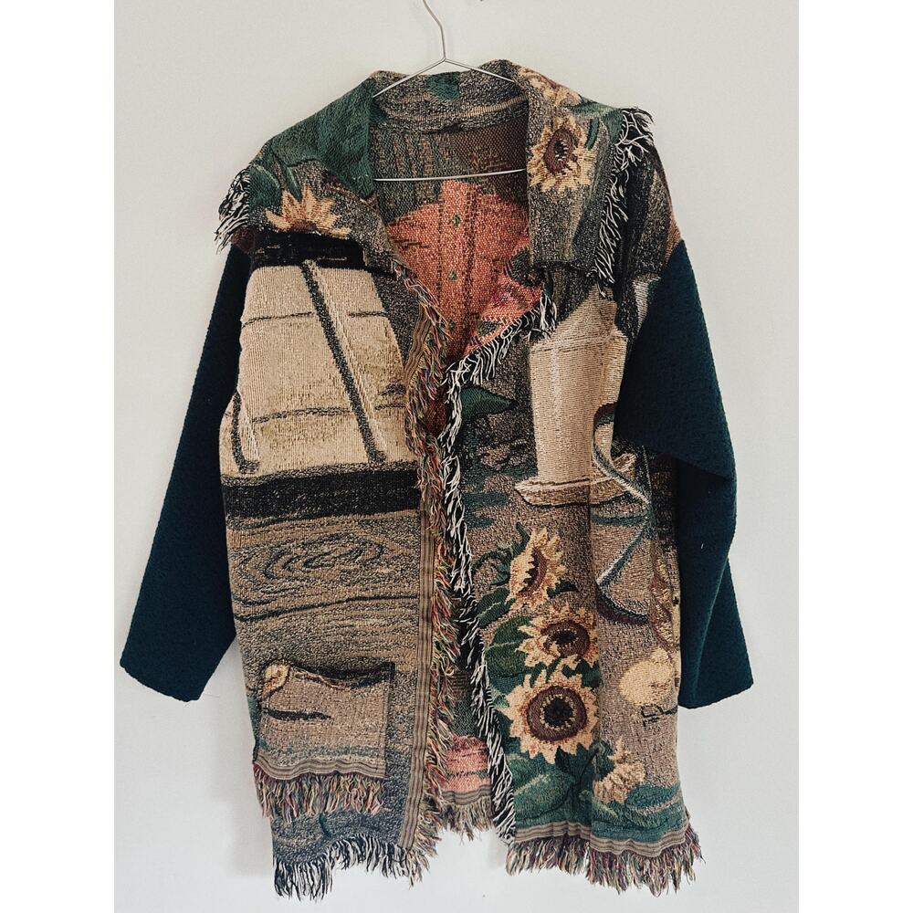 Chicken Tapestry Jacket - Picture 3 of 3